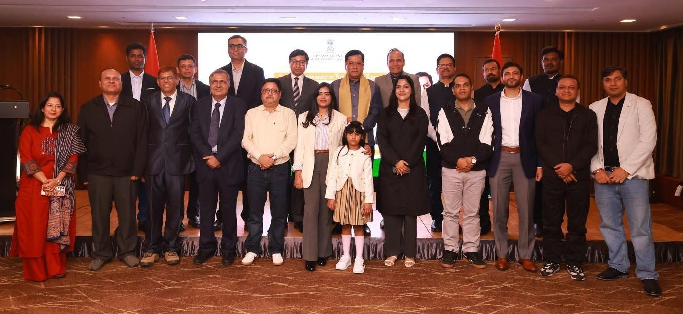 Indian community meets the Hon’ble Union Minister in Busan